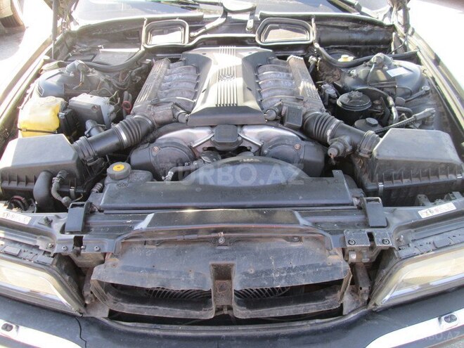 BMW 750 1996, 300,000 km - 5.4 l - Bakı