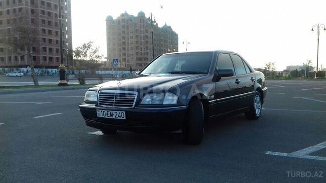 Mercedes C 240 1996, 276,000 km - 2.4 l - Bakı