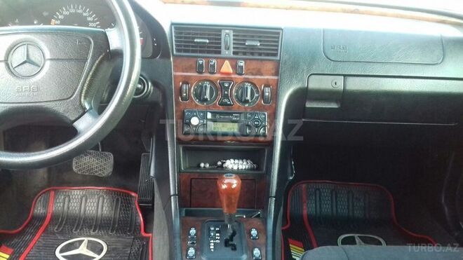 Mercedes C 240 1996, 276,000 km - 2.4 l - Bakı