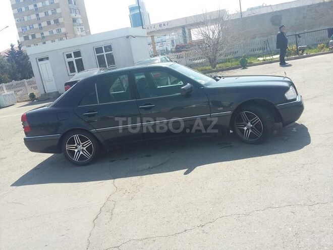 Mercedes C 230 1997, 23,000 km - 2.3 l - Sumqayıt