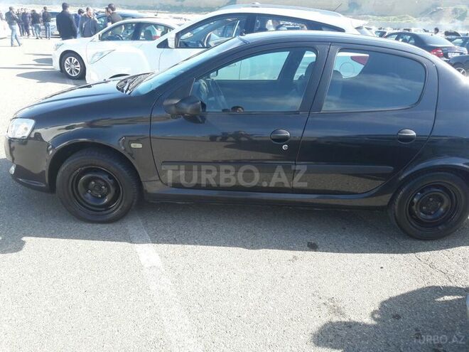 Iran Khodro Runna 2013, 140,000 km - 1.6 l - Bakı