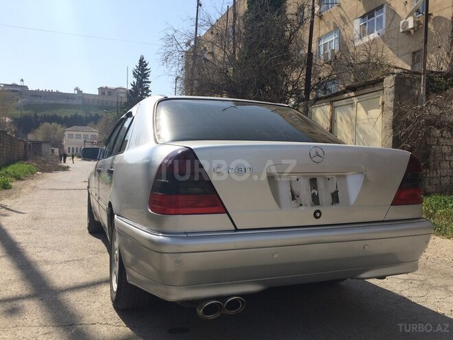 Mercedes C 230 1999, 203,000 km - 2.3 l - Bakı