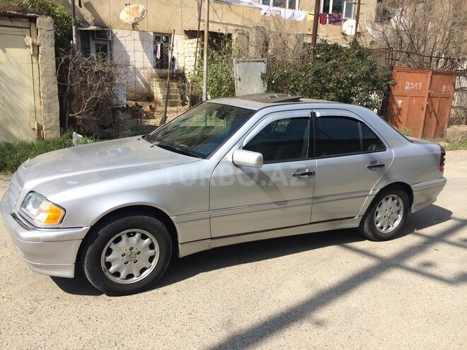 Mercedes C 230 1999, 203,000 km - 2.3 l - Bakı