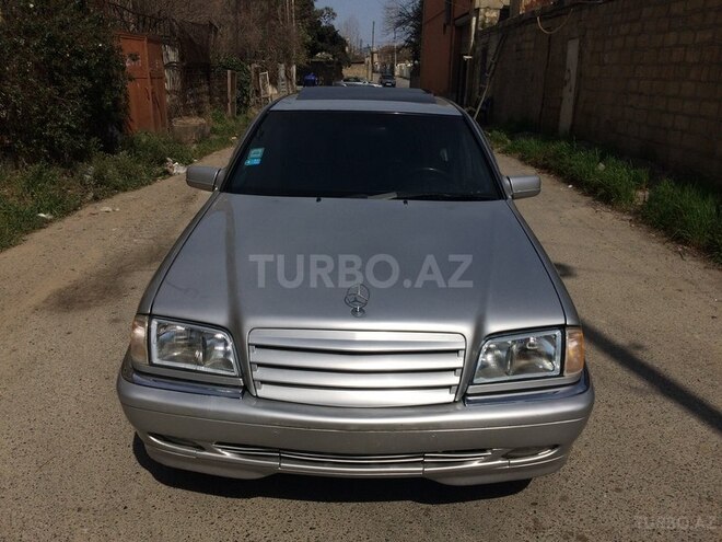 Mercedes C 230 1999, 203,000 km - 2.3 l - Bakı