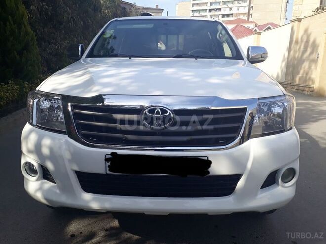 Toyota Hilux 2012, 200,000 km - 2.5 l - Bakı
