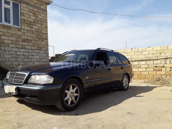 Mercedes C 180 1999, 267,000 km - 1.8 l - Sumqayıt