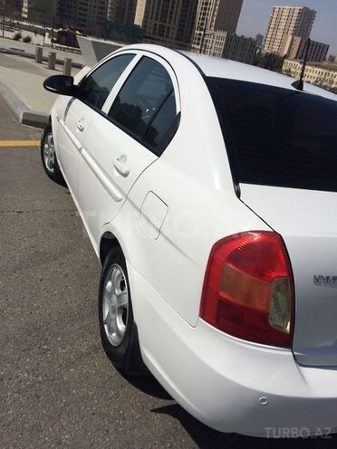 Hyundai Accent 2006, 140,000 km - 1.6 l - Bakı