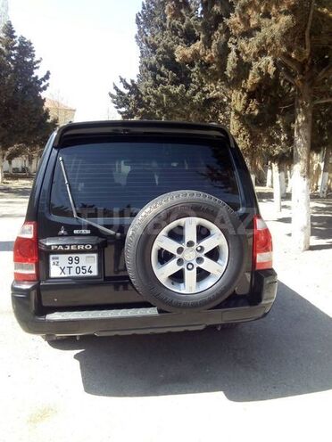 Mitsubishi Pajero 2006, 160,000 km - 3.5 л - Bakı