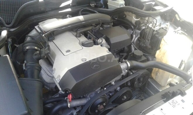 Mercedes E 200 1998, 290,000 km - 2.0 л - Mingəçevir
