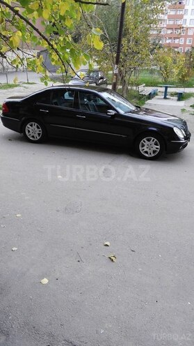 Mercedes E 270 2003, 350,000 km - 2.7 l - Sumqayıt