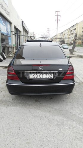 Mercedes E 270 2003, 350,000 km - 2.7 l - Sumqayıt