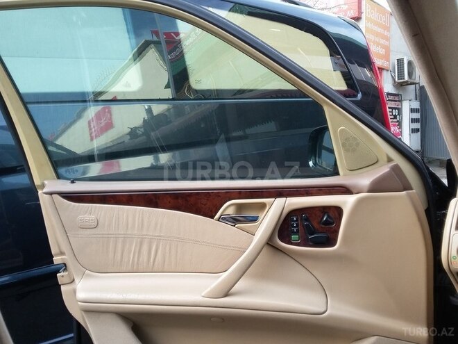 Mercedes E 240 1999, 254,000 km - 2.6 l - Bakı