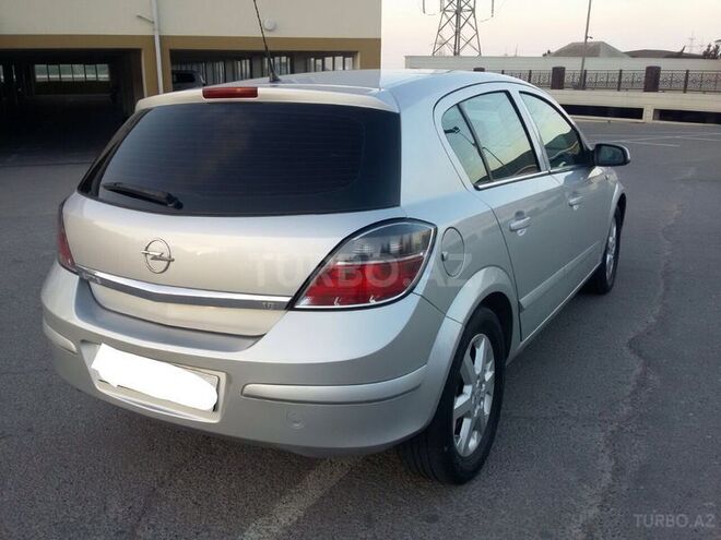 Opel Astra 2004, 198,000 km - 1.8 l - Bakı