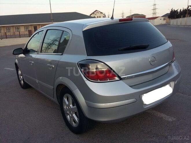 Opel Astra 2004, 198,000 km - 1.8 l - Bakı