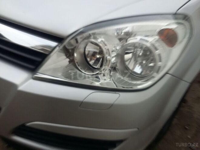 Opel Astra 2004, 198,000 km - 1.8 l - Bakı