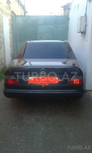 Mercedes E 230 1988, 350,000 km - 2.3 л - Bakı