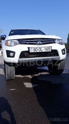 Mitsubishi L200 2010, 156,150 km - 2.5 л - Bakı