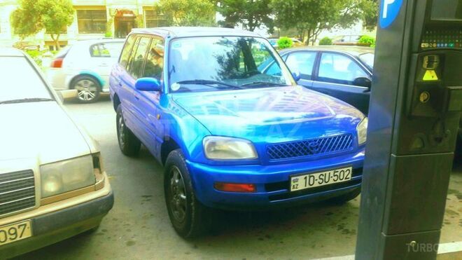 Toyota RAV4 1996, 352,000 km - 2.0 l - Bakı