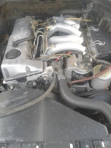 Mercedes E 200 1994, 396,502 km - 2.0 l - Bakı