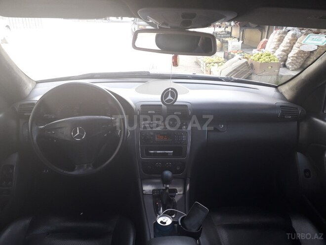 Mercedes C 230 2003, 182,000 km - 2.3 l - Xırdalan