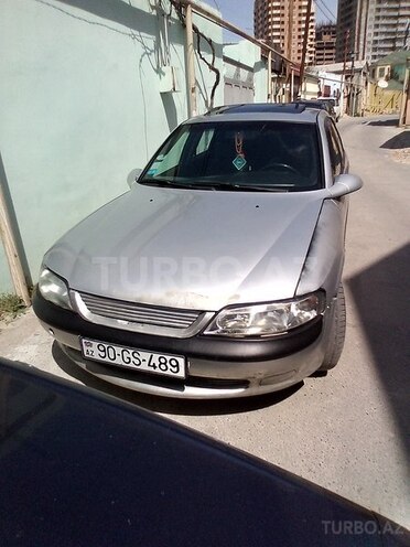 Opel Vectra 1996, 250,000 km - 1.8 l - Bakı