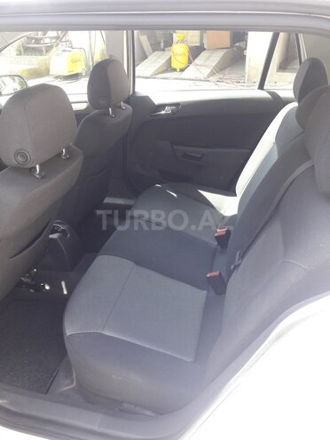 Opel Astra 2008, 143,800 km - 1.3 l - Bakı