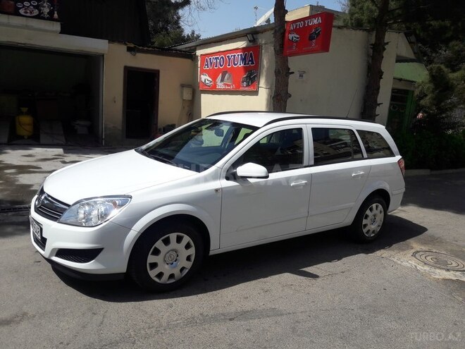 Opel Astra 2008, 143,800 km - 1.3 l - Bakı