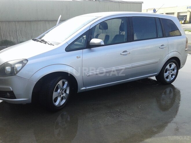 Opel Zafira 2007, 222,000 km - 2.2 l - Xırdalan