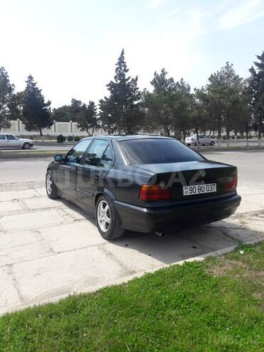 BMW 316 1992, 289,000 km - 1.6 l - Sumqayıt