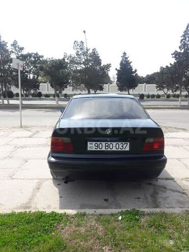 BMW 316 1992, 289,000 km - 1.6 l - Sumqayıt