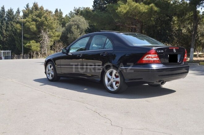 Mercedes C 230 2006, 101,000 km - 2.5 l - Bakı