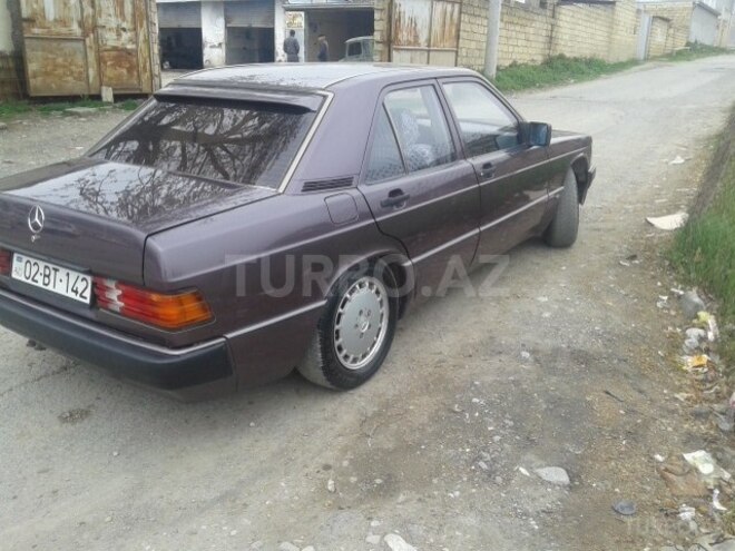 Mercedes 190 1991, 374,572 km - 2.0 l - İsmayıllı
