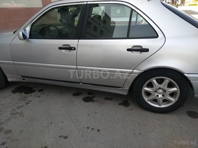 Mercedes C 180 1993, 256,259 km - 1.8 л - Göyçay