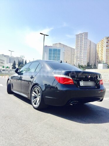 BMW 525 2005, 280,000 km - 2.5 l - Bakı