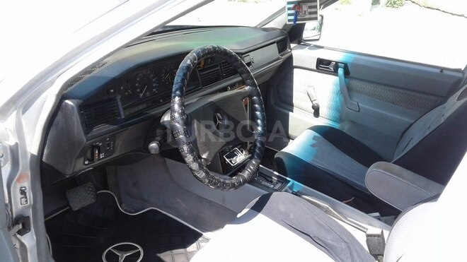 Mercedes 190 1991, 212,540 km - 2.0 л - Bakı