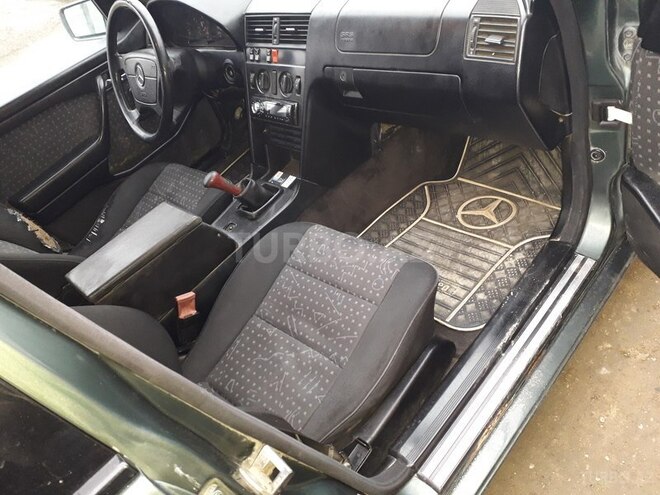 Mercedes C 180 1994, 294,000 km - 1.8 l - Sumqayıt