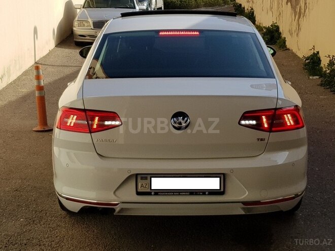 Volkswagen Passat 2017, 9,500 km - 1.8 л - Bakı