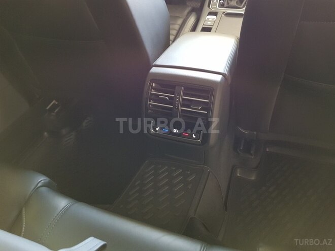 Volkswagen Passat 2017, 9,500 km - 1.8 л - Bakı
