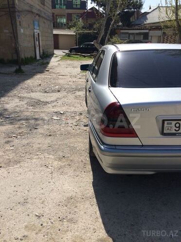 Mercedes C 180 1999, 289,000 km - 0.2 l - Bakı