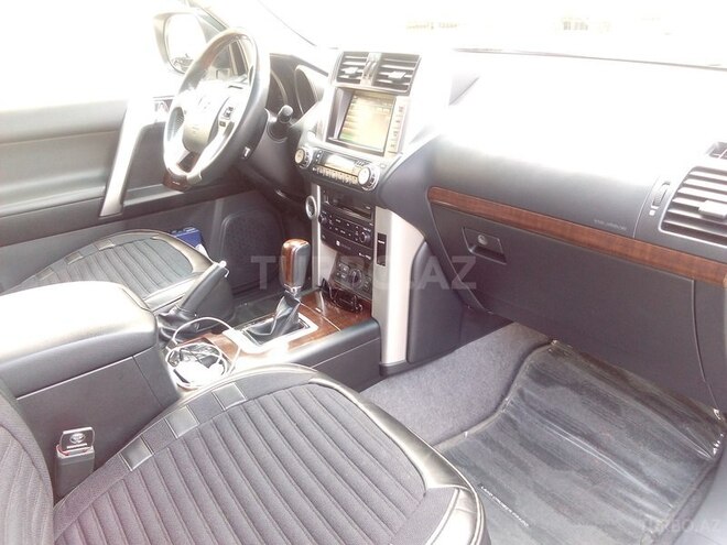 Toyota Prado 2012, 143,000 km - 4.0 l - Bakı