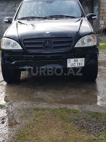 Mercedes ML 320 2001, 146,000 km - 3.2 l - Lənkəran