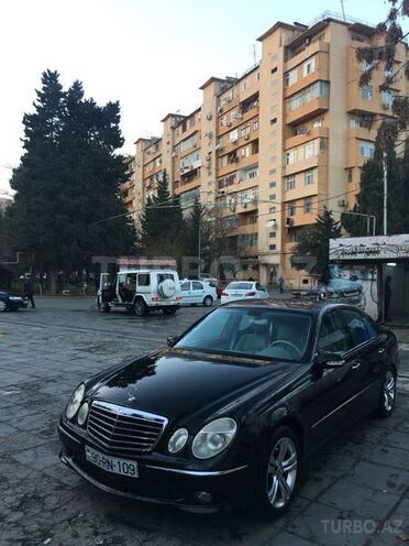 Mercedes E 240 2002, 240,000 km - 2.6 l - Bakı