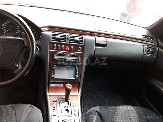 Mercedes E 280 1997, 350,000 km - 2.8 л - Bakı