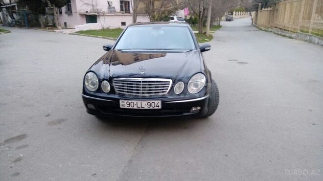 Mercedes E 320 2004, 245,000 km - 3.2 л - Bakı