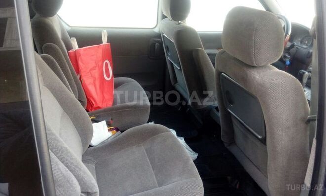 Kia Carnival 2002, 330,000 km - 2.9 l - Bakı