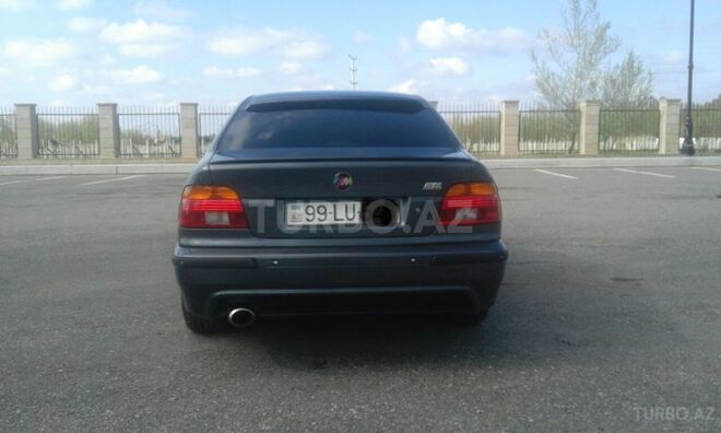 BMW 525 1997, 230,000 km - 0.3 л - Yevlax