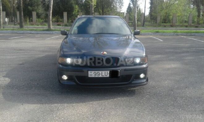 BMW 525 1997, 230,000 km - 0.3 л - Yevlax