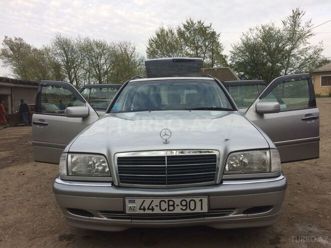 Mercedes E 200 1998, 75 km - 1.3 л - Masallı
