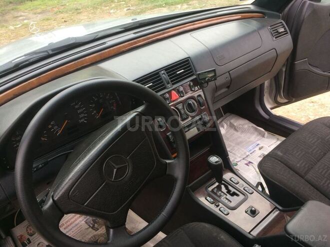 Mercedes E 200 1998, 75 km - 1.3 л - Masallı