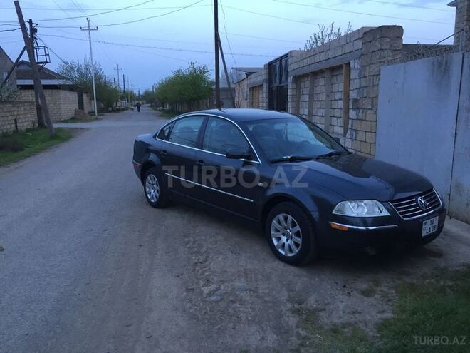 Volkswagen Passat 2001, 150 km - 0.2 l - Biləsuvar